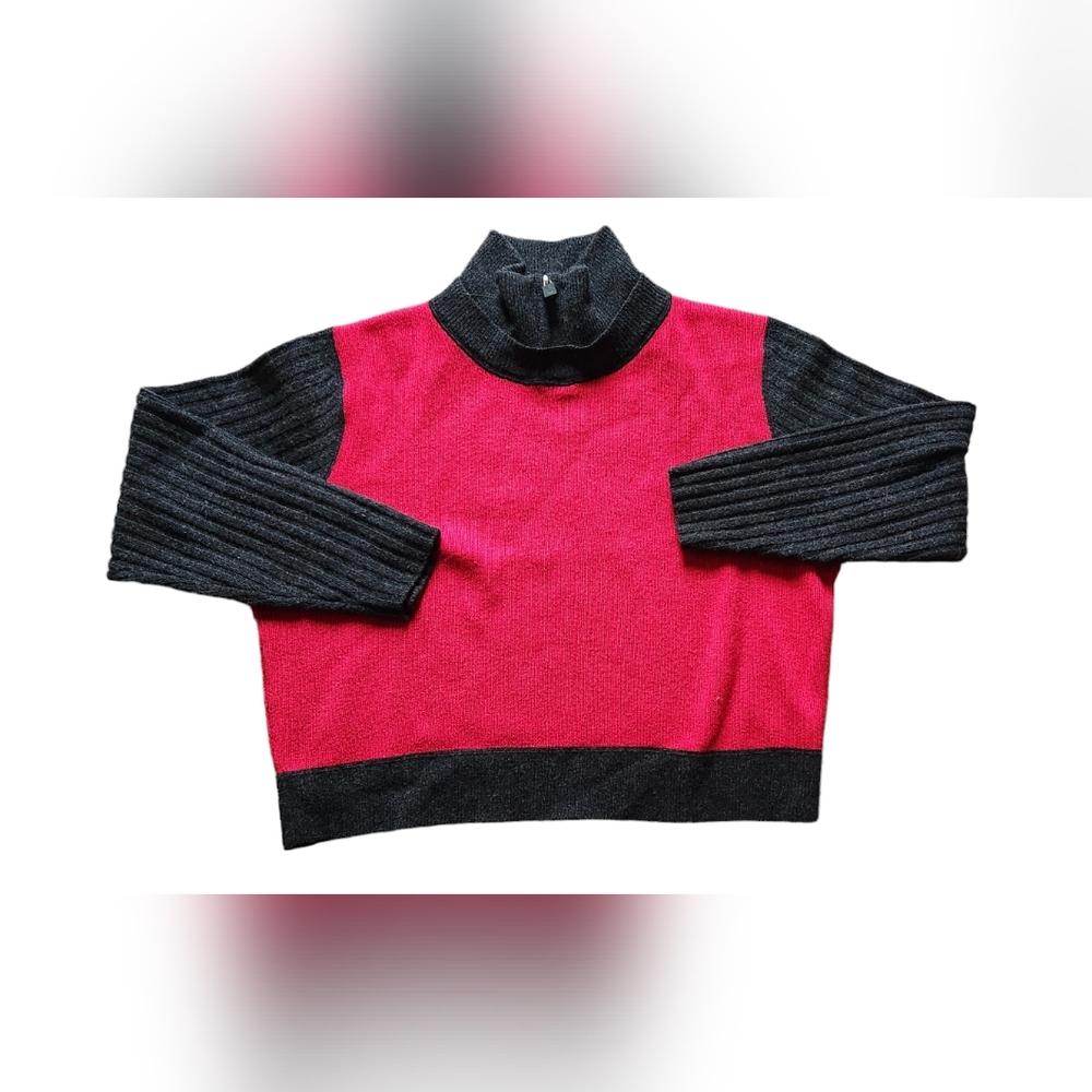 111 STATE SWEATER